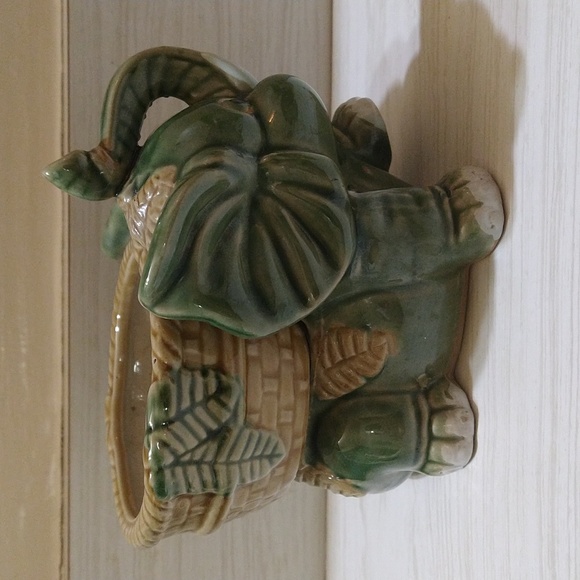 Vintage 1940's/50's Midcentury Majolica Elephant Planter - Picture 2 of 6